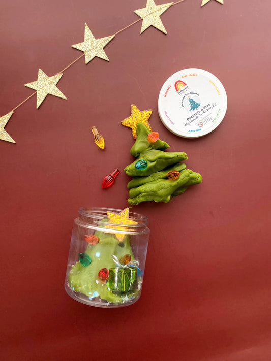 Decorate a Tree Mini Play Dough-to-Go Jar